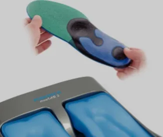 Prise d’empreinte du pied et semelle orthopédique sur mesure